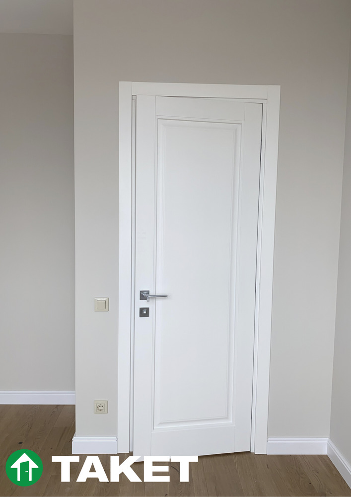 белые межкомнатные двери из натуральново дерева